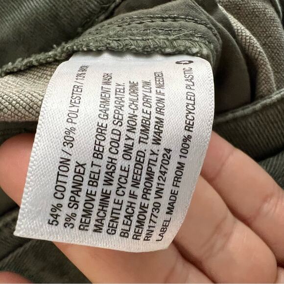 A New Day Olive Green Belted Pleated Straight Leg Ankle Pants Women's size 10 - Picture 5 of 5